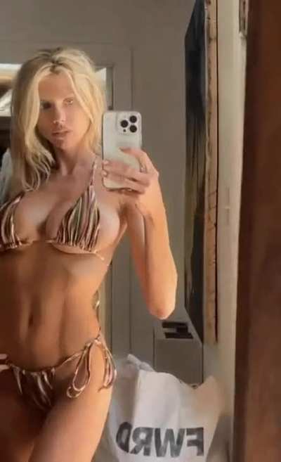 Charlotte Mckinney