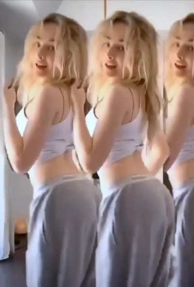 Sabrina Carpenter