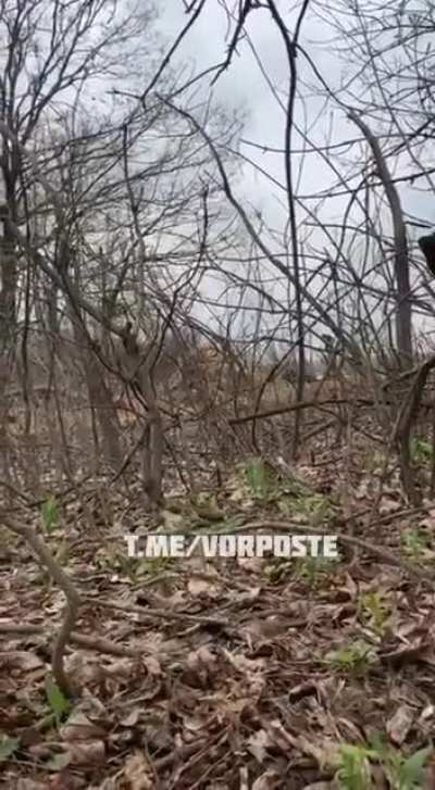 Ukrainian lauch RPG and got return fire from a tank