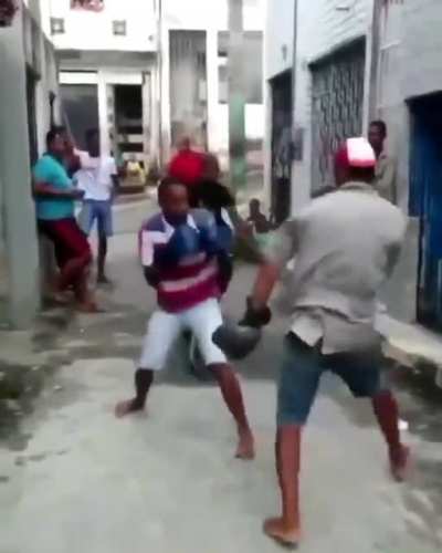 tomô