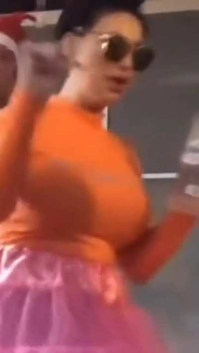 🥵🥵
