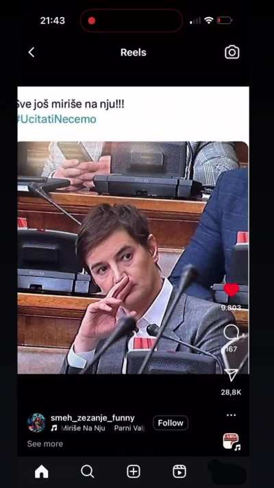 Sve jos mirise na nju