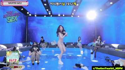 Sexy Korean Dancing‼️👯‍♂️