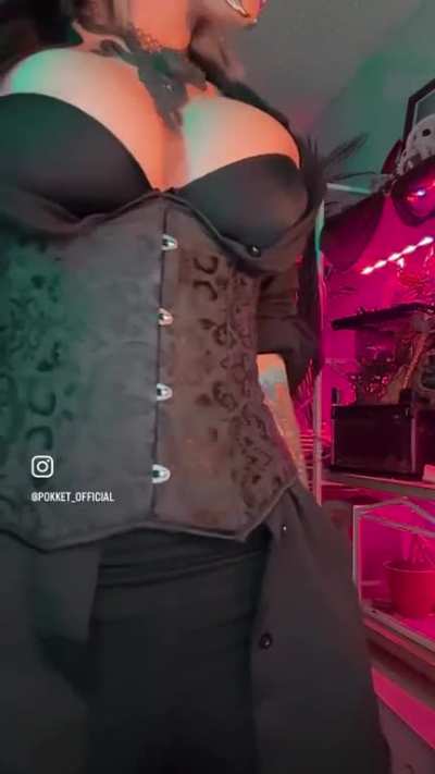 New video drop 🏴‍☠️