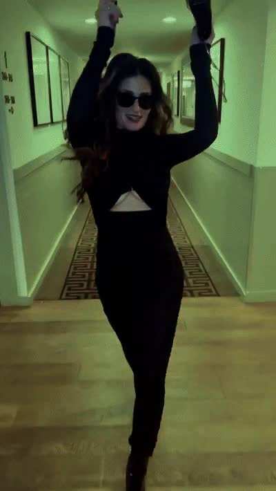 Idina Menzel, 52