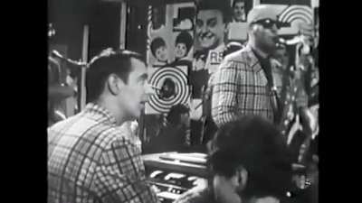 Rufus Thomas – Walking The Dog