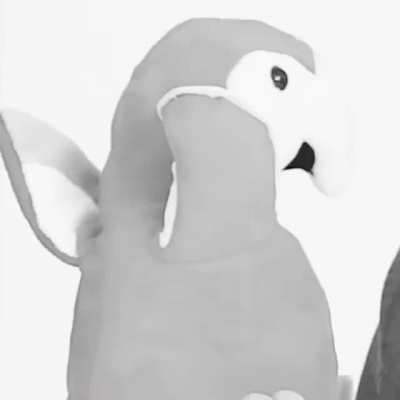 Lisa being shocked at a plush parrot copying everything she says is way too adorable