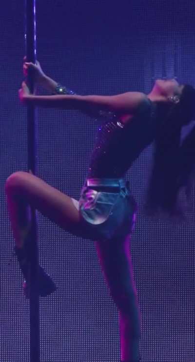 Phat a$$ Lisa