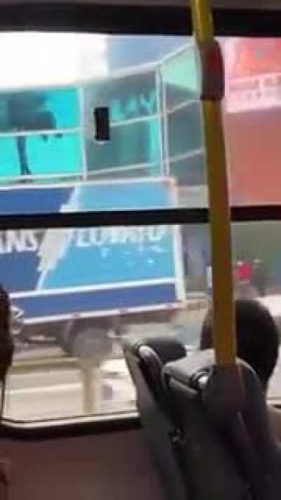 Olha essa muvuca de gentee no centro de Mauá - SP