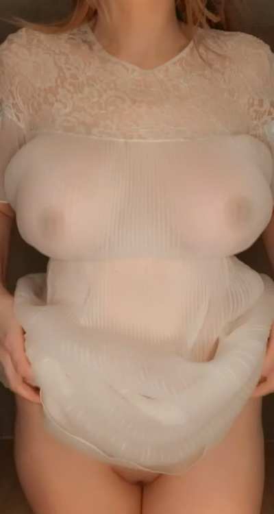 My soft, supple 34DDD titty drop [oc]