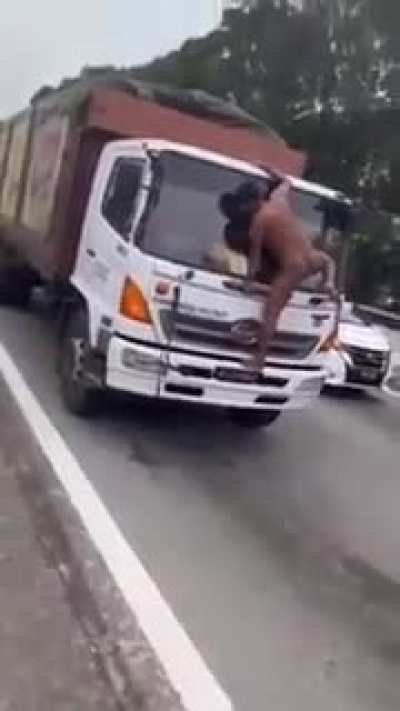 Blursed_Spider man