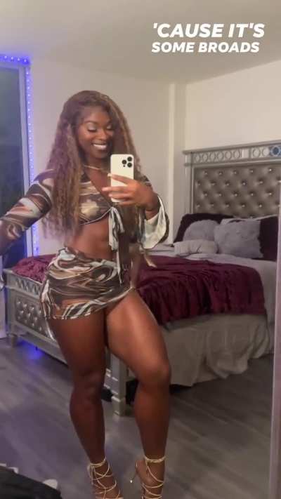 I’m just tryna make somebody son fall in love before 40 🥰