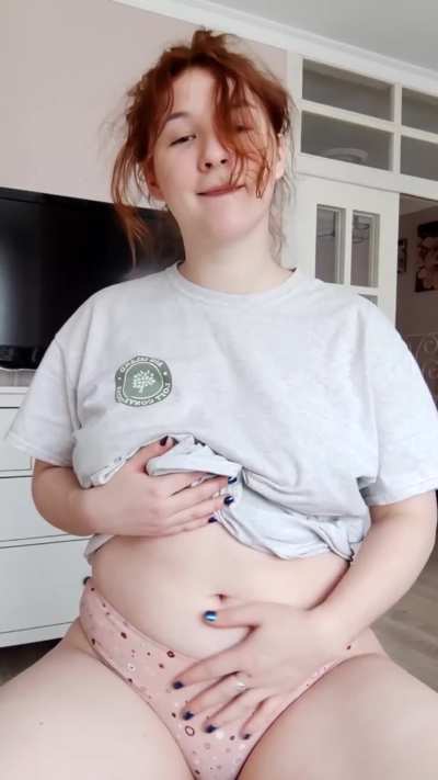 You looking for a cute and lovely redhead?
