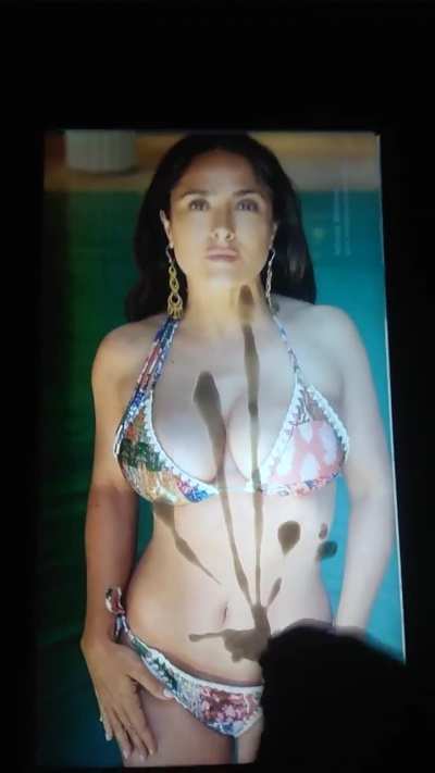 Huge load on Salma mommy