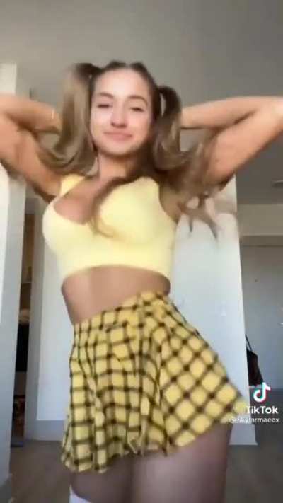 I can’t explain it, but this outfit would destroy me in bed