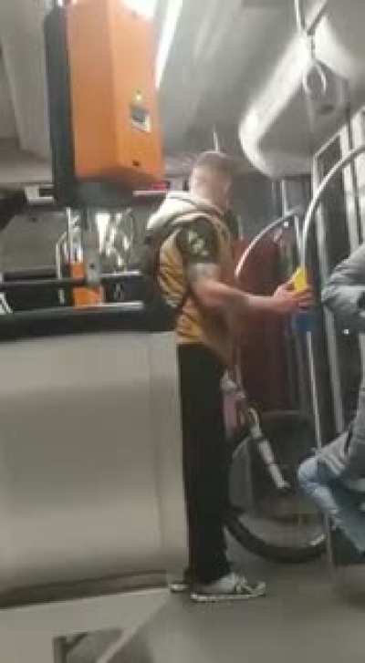Racist 39-year old not wearing a face mask gets caught on camera while insulting and threatening passengers, spitting on and hitting a 17-year old refugee in Erfurt, Germany. Links and posts regarding this case got deleted on r/de, the German subreddit in