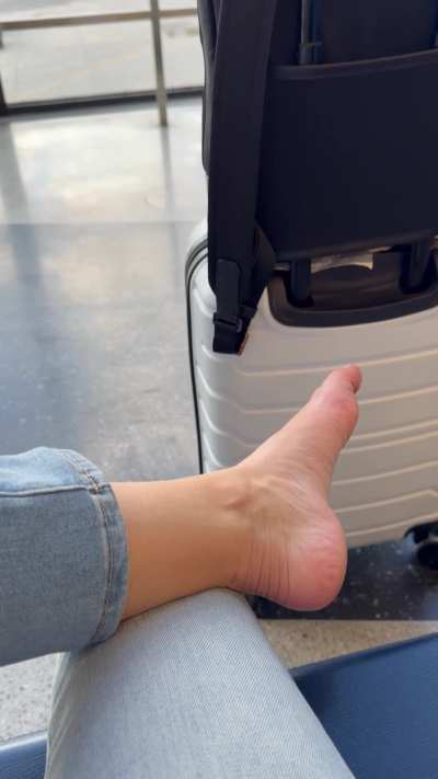 My little welcome treat to the lovely travelers at Chicago O’Hare