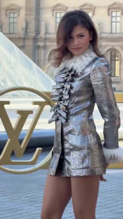 ‘Good morning to Z, and Z only! The star has touched down in Paris for Louis Vuitton’s Spring 2026 Show’ - IG September 2025
