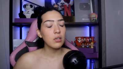Mexican Fabi Monavi