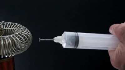 Capturing plasma in a syringe