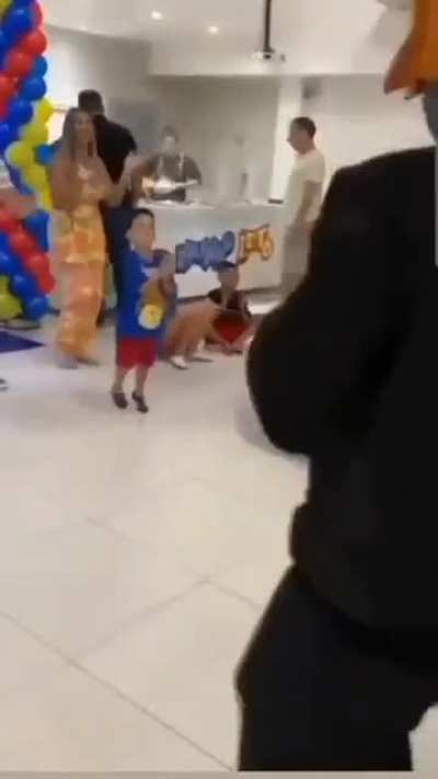 fofo