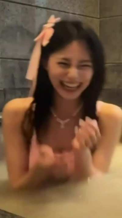 TZUYU in a swimsuit So hot So cute What a goddess😍