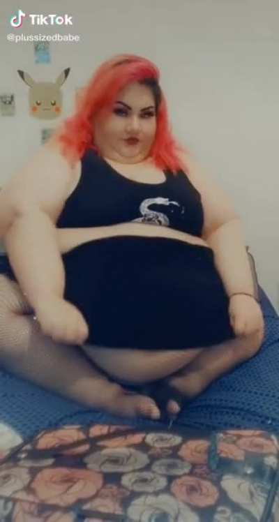 Every time the mod bans a white knight, she gets a treat