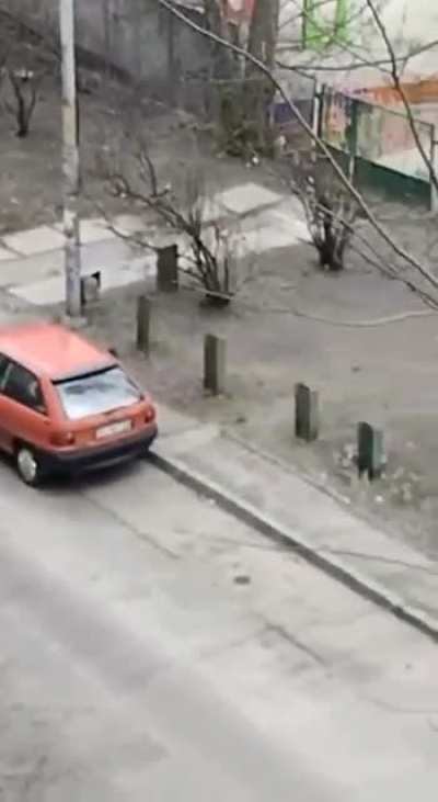 Ukrainian citizens capture Russian member of drg