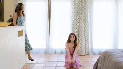 Penny Barber, Chloe Surreal - Sitting On A Secret