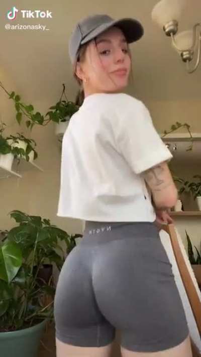 That continuous bounce is amazing.