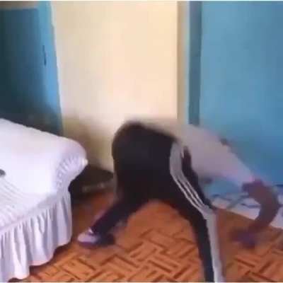 he danc