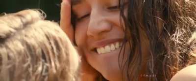 Summertime (2015) - Cécile de France & Izïa Higelin - Scene #2