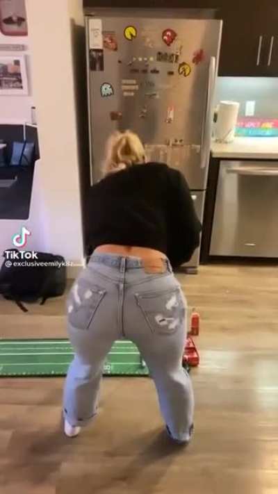 Poke it out and putt, poke it out and putt.