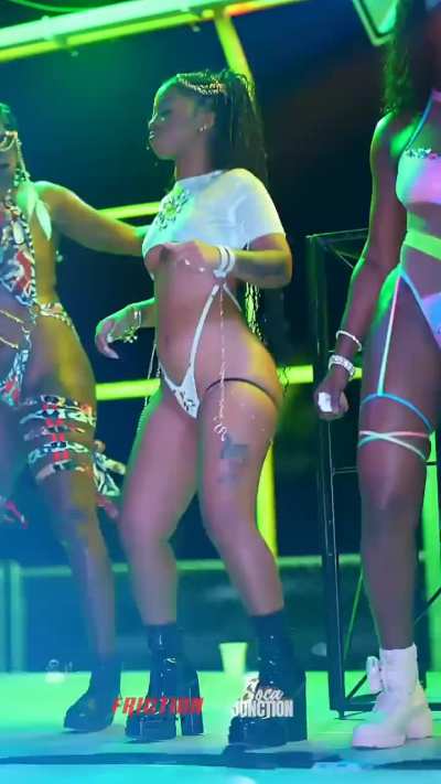 Soca Junction 🇧🇧 (📷:@m<wbr>attsh<wbr>ootsr<wbr>aw)