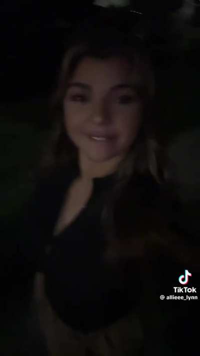 @allieee_lynn