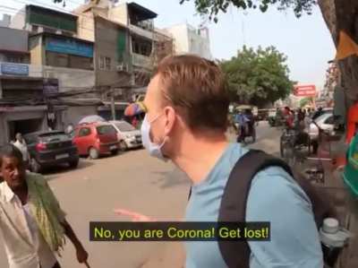 Nikal Gore admi