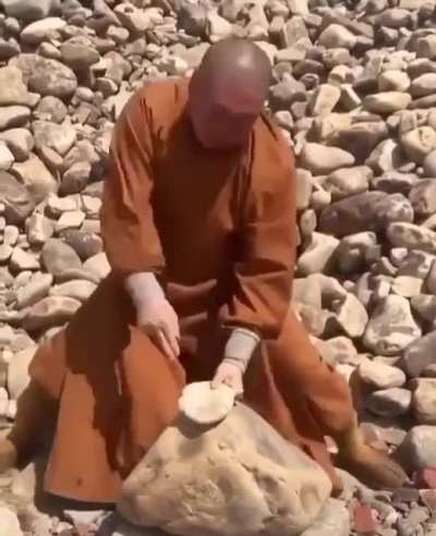 Наши пальчики писали, наши пальчики устали...
