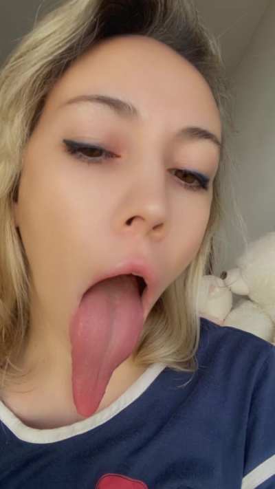 Just my long long tongue, baby