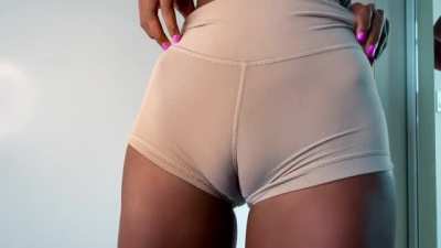 I love my camel toe and I'm not afraid to show it. I love how you can see the outline of my pussy lips so well ☺️