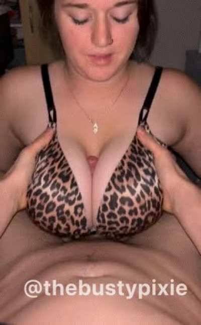 Her huge tits in a tight leopard print bra make quick prey of a cock (OC)