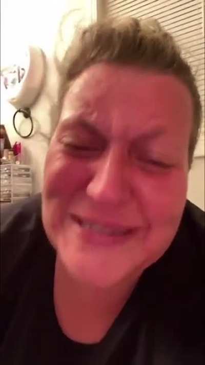Pooping MAGA woman has a breakdown over Biden being inaugurated.