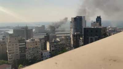 The original 4k video of the explosion shockwave in Beirut