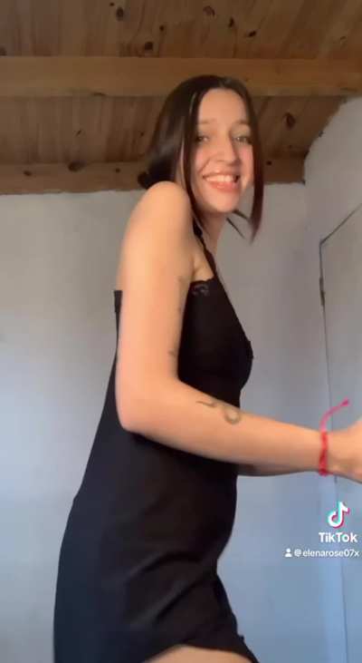@elenarose07x