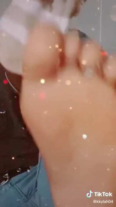 @kkylah04 (banned)
