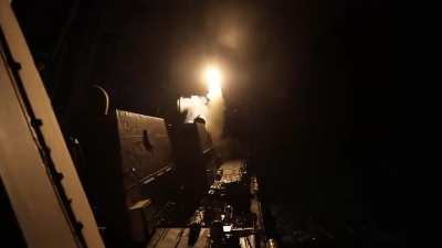 Video of launches from USS GRAVELY, USS CARNEY, and USS DWIGHT D. EISENHOWER supporting strikes on Iranian-backed Houthi targets