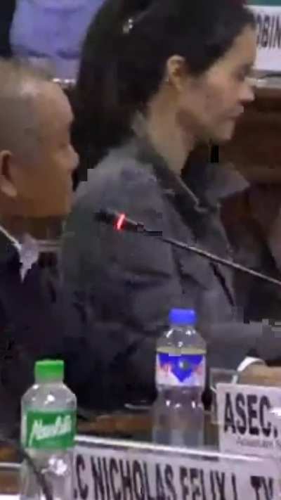 Bakit di n'ya masabi yung 