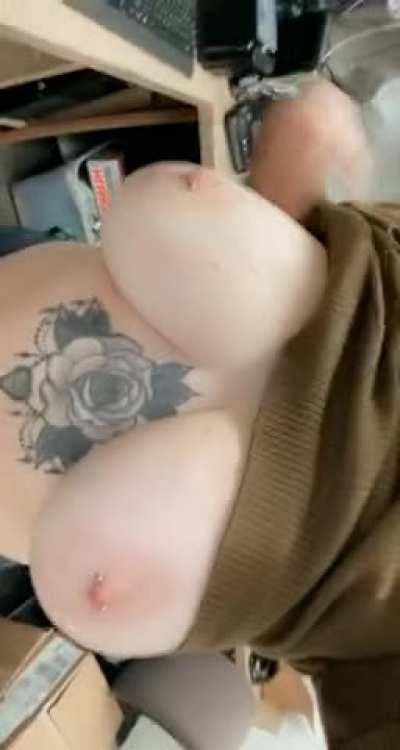 Happy Sunday {OC} {tittydrop}