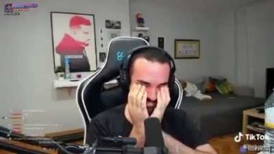 illojuan machista opresor? no te voy a mentir no me esperaba esto.