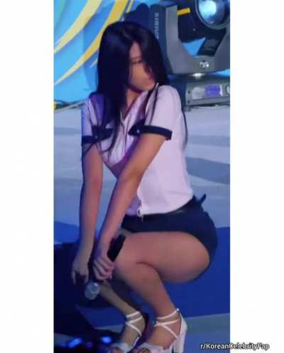 AOA Seolhyun