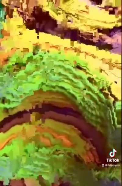 My data mosh on a winter day, green ball into mandlebulb and some other smooth transitions... my wife almost killed me when she saw the video cause I almost broke her favorite outdoor table 😆😆😞